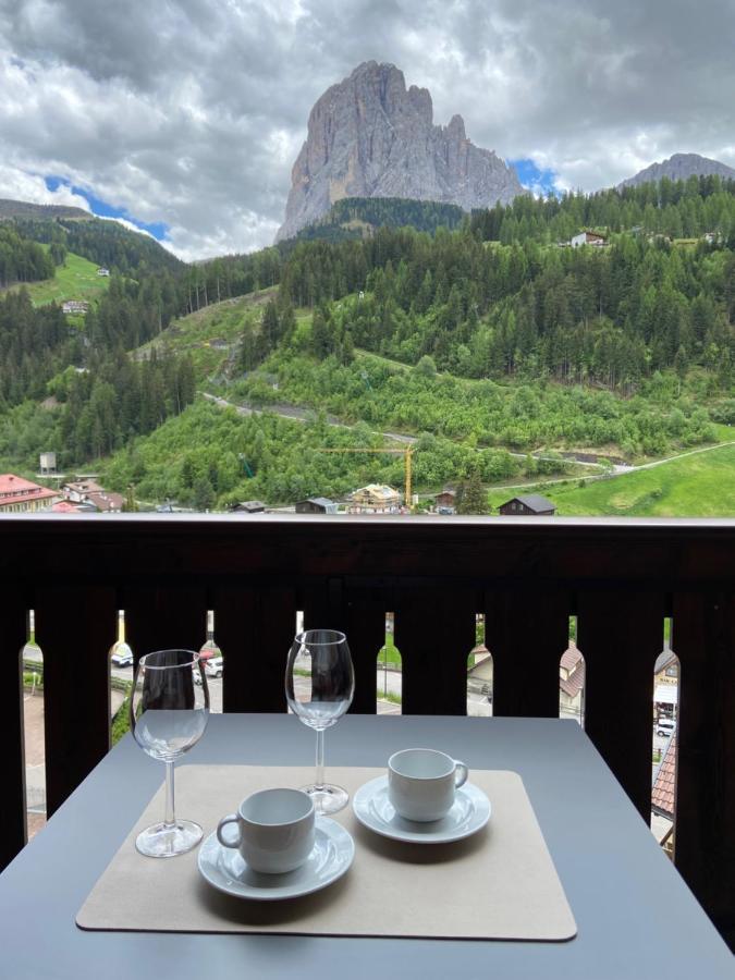 Apartments Mezdi Santa Cristina Val Gardena Eksteriør billede