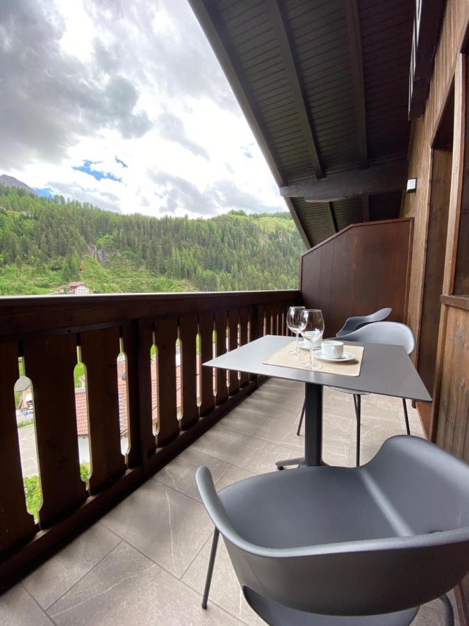 Apartments Mezdi Santa Cristina Val Gardena Eksteriør billede